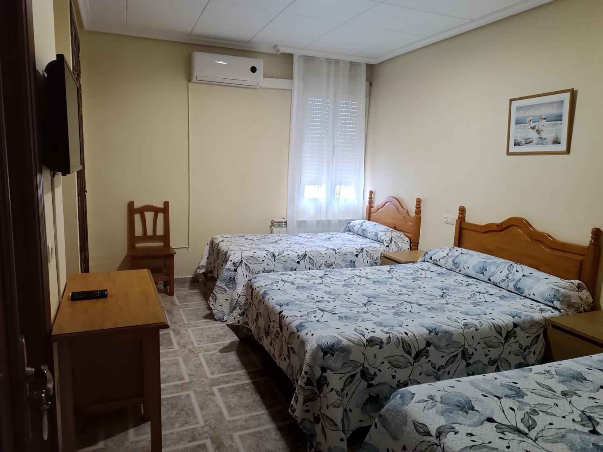 Hostal Avila 奥卡纳 客房 照片